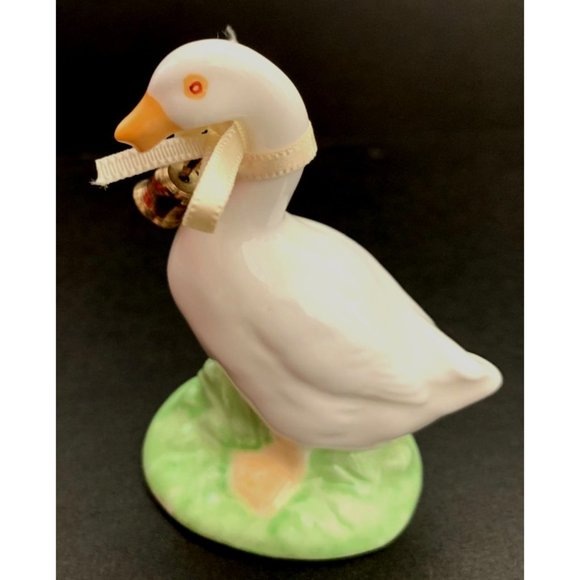 1980's Vintage Bone China Miniature Geese, Set of 4. - Picture 15 of 15